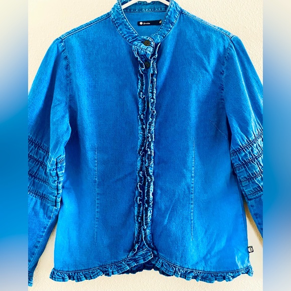 Blondie Ruffle Edge Denim Button- up Blouse/Jacket - Picture 3 of 10